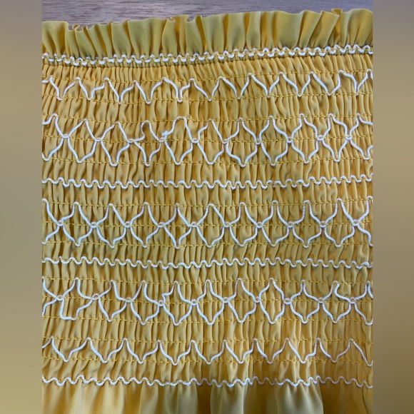 WOMENS YELLOW SWIM TOP - Picture 2 of 6